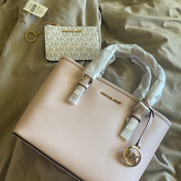 Brand new Michael Kors Wallet and Purse! - Picture 2 of 2